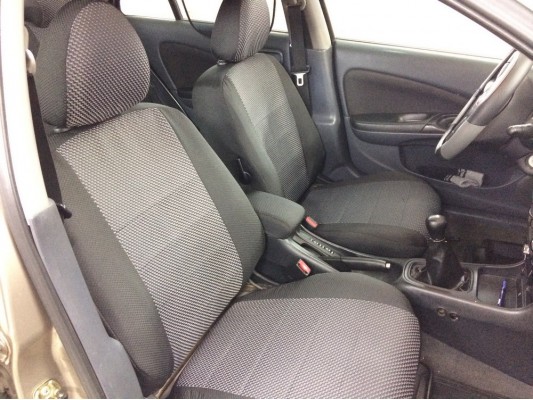 Авточехлы на Nissan Almera N16