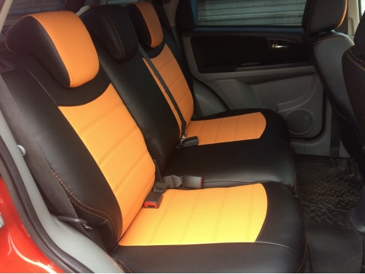 Авточехлы на Suzuki SX4 Авточехлы на Suzuki SX4