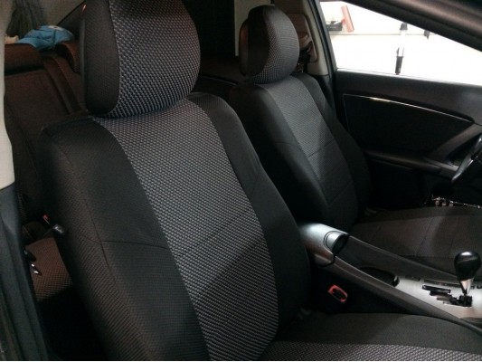 Авточехлы на Toyota Avensis T27