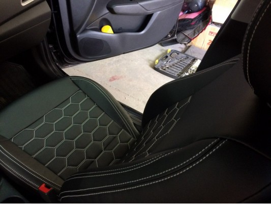 Каркасные авточехлы на Hyundai Solaris 2