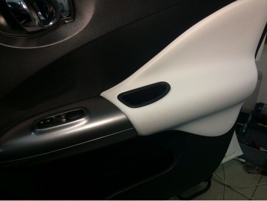 Перетяжка дверных карт